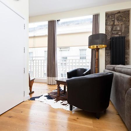 Joivy 1 Bed Flat In Old Town, Next To St Giles Cathedral Apartment Edinburgh Bagian luar foto