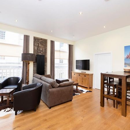 Joivy 1 Bed Flat In Old Town, Next To St Giles Cathedral Apartment Edinburgh Bagian luar foto