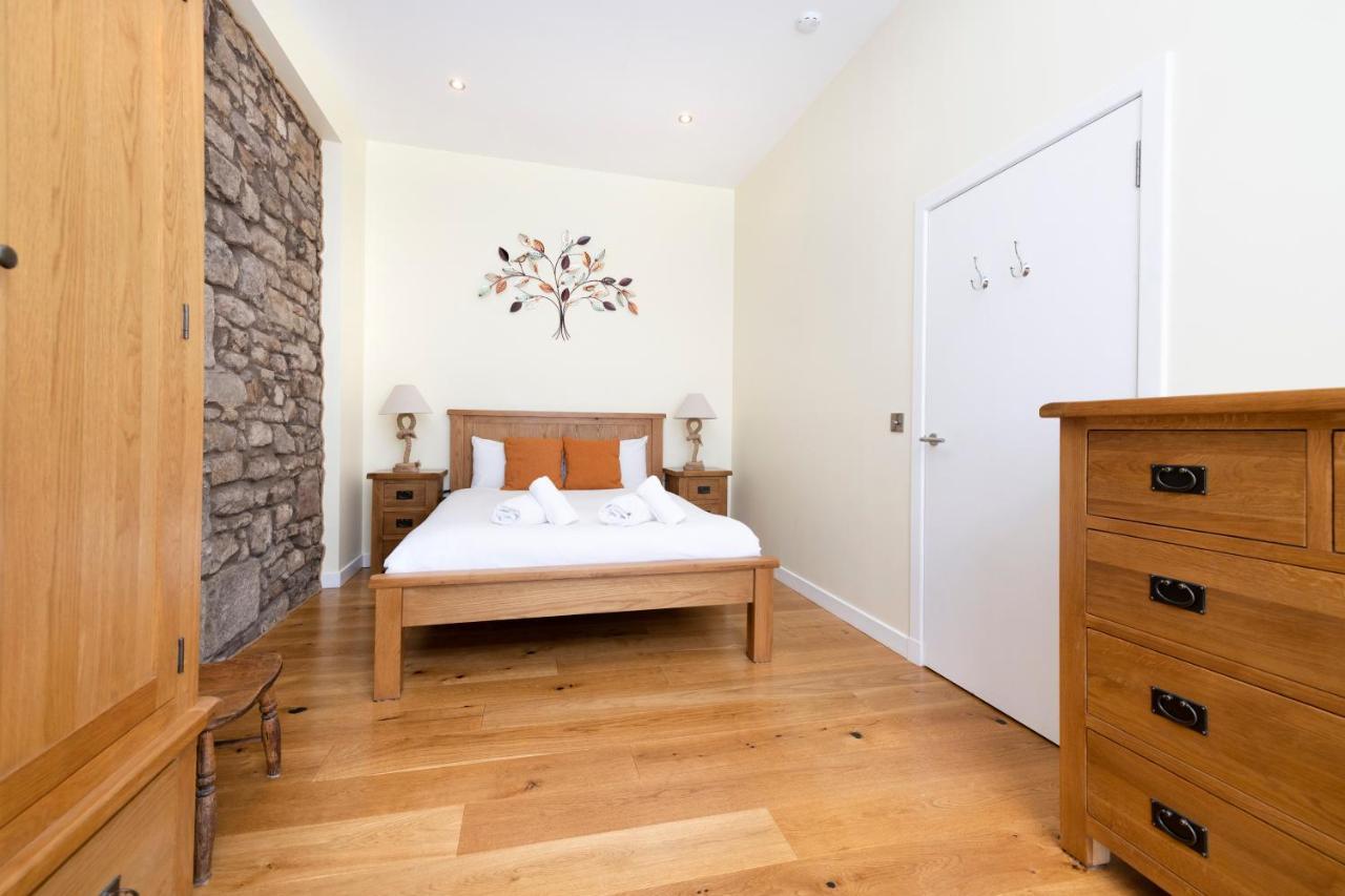 Joivy 1 Bed Flat In Old Town, Next To St Giles Cathedral Apartment Edinburgh Bagian luar foto