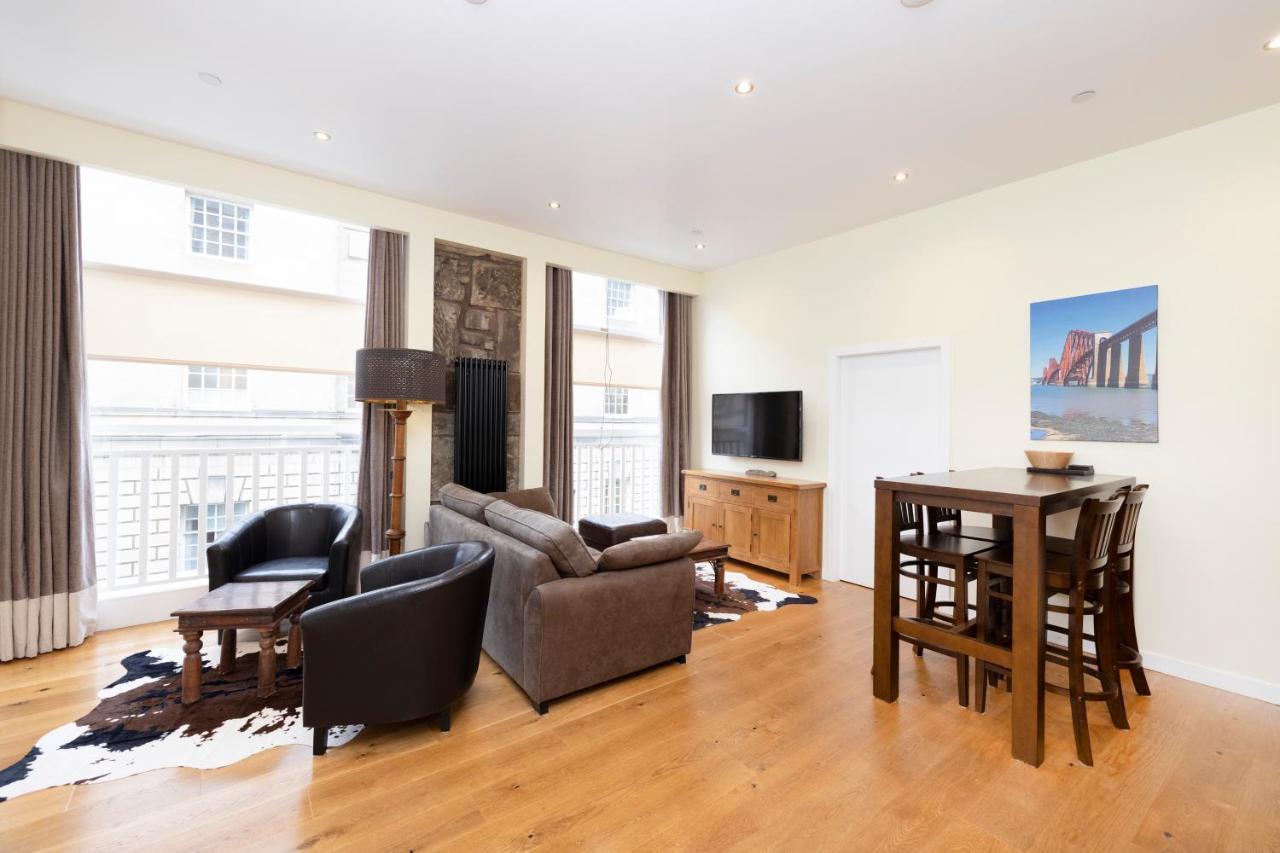Joivy 1 Bed Flat In Old Town, Next To St Giles Cathedral Apartment Edinburgh Bagian luar foto