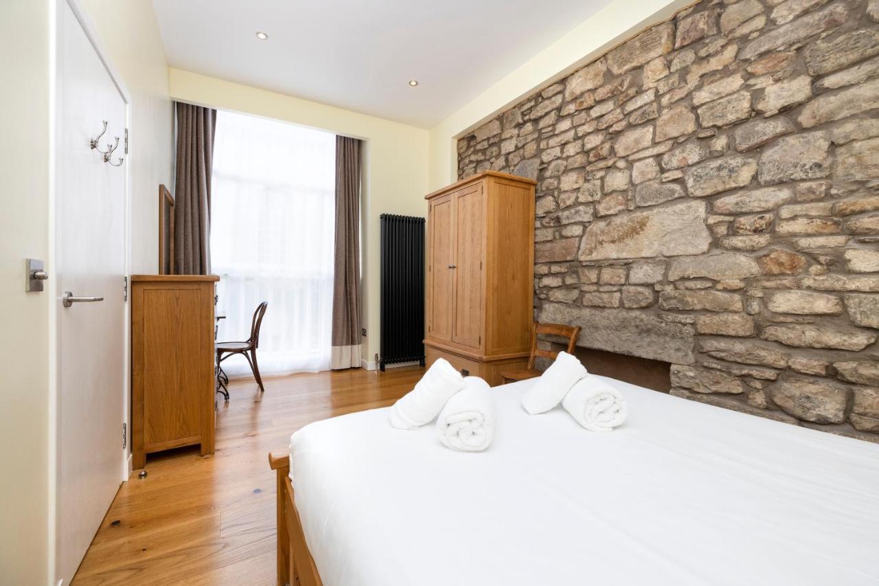 Joivy 1 Bed Flat In Old Town, Next To St Giles Cathedral Apartment Edinburgh Bagian luar foto